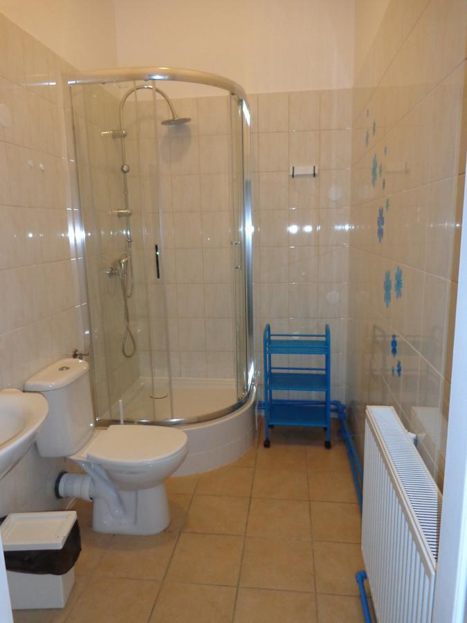 Lolek Hostel Люблин Экстерьер фото